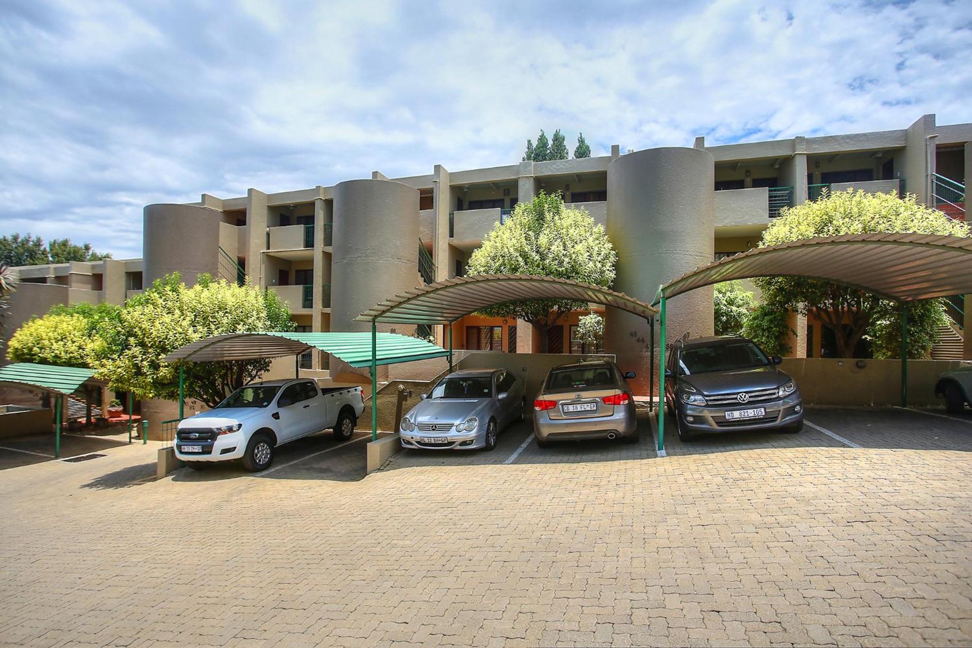 יוהנסבורג Antibes 18 West Road South Sandton מראה חיצוני תמונה